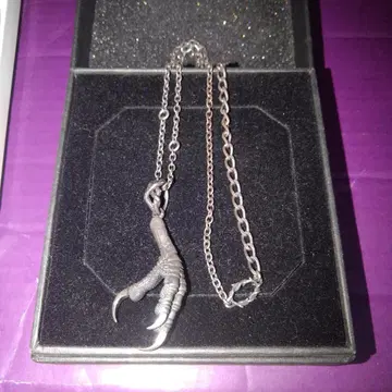 미사용 BLOODY MARY 새 발톱 목걸이 실버 20g