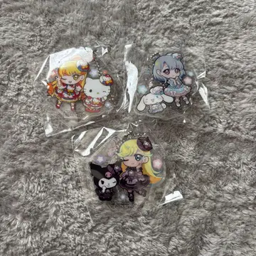 아이프리 산리오 콜라보 아크릴 키링 3개 세트