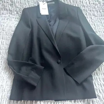 Theory 테일러드 자켓 사이즈 0
