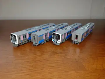 철콜레 HB-E210계 4량