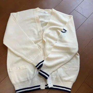 [배송비 포함] Papas L 사이즈 아이보리 가디건