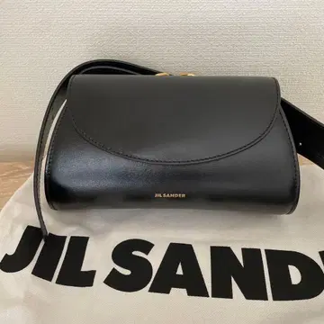 [새상품급] JIL SANDER 칸노로 블랙 바디백