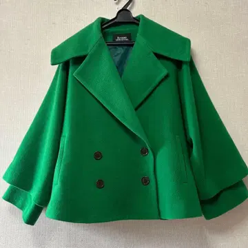 RITSUKO SHIRAHAMA의 숏코트