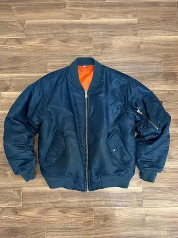 MA-1 플라이트 재킷