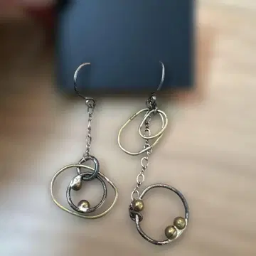 미사용 새상품 빈티지 귀걸이 개성적