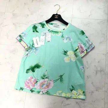 신상 미사용 2025년 LEONARD 레오나르 스트레치 상의 44