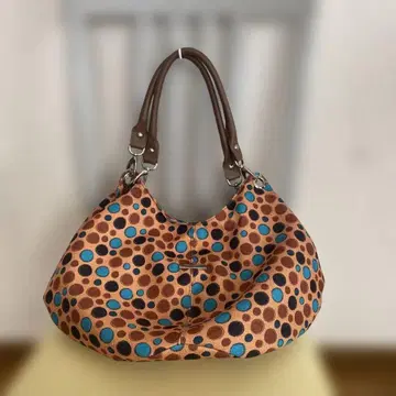 이탈리아제 테레사 칸비의 숄더백