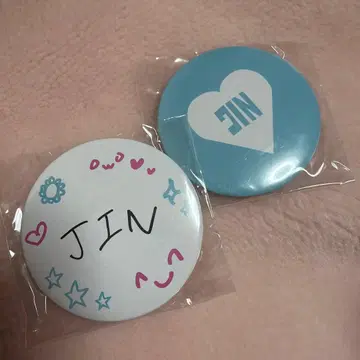 BTS 진 캔뱃지 2개 세트