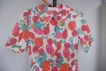 레트로한 후르츠 패턴 원피스