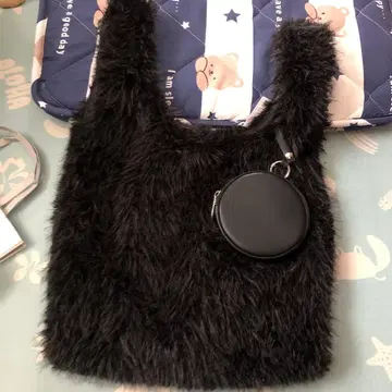 퍼 토트백 블랙 소형 파우치 포함