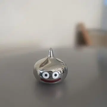 메탈 슬라임 피규어