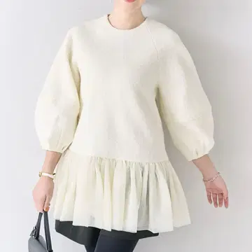 [ 새상품급 ] Chesty 아이보리 프릴 튜닉