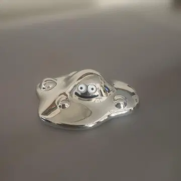 메탈 슬라임 피규어