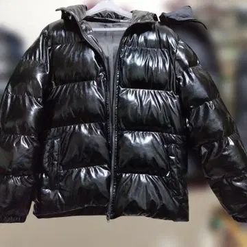 광택 후드 부착 블랙 다운 자켓 L 사이즈