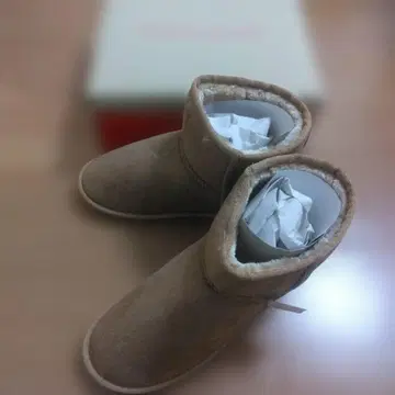 [ 미사용품 ] Sugar Sugar 인힐 포함 어그 부츠 카멜