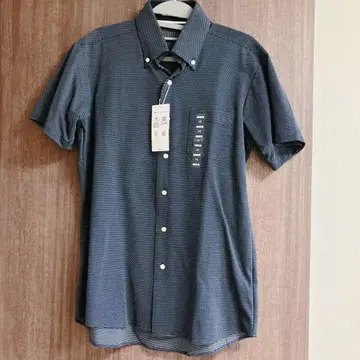 다크 블루 도트 무늬 반팔 셔츠