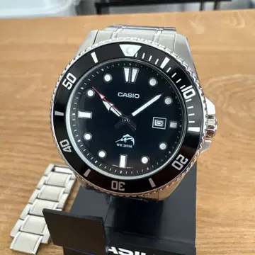 CASIO 손목시계 MDV-106 블랙