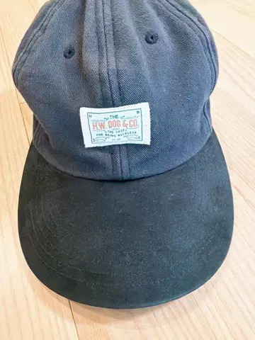 H.W. DOG & CO. 블랙 워크캡