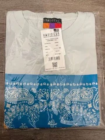 EVA-01 페이즐리 2톤 반다나 티셔츠