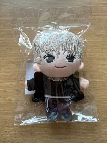 TREASURE PULSEON 봉제 인형 정우