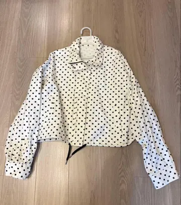 ZARA 도트 무늬 자켓