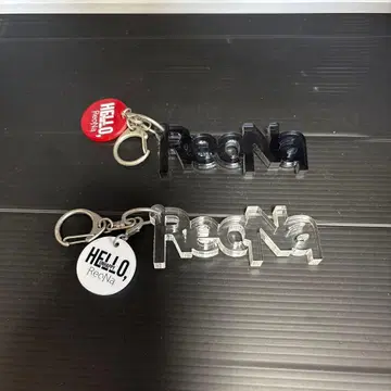 ReoNa 로고 키링 2색 세트