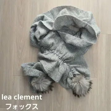 lea clement 머플러 퍼 포함 폭스 그레이