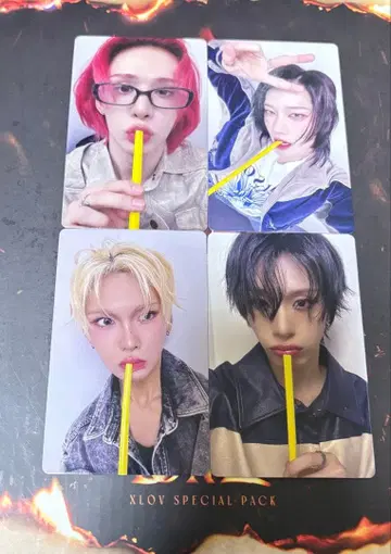 XLOV JUMPUP 트레이딩 카드 4장 세트