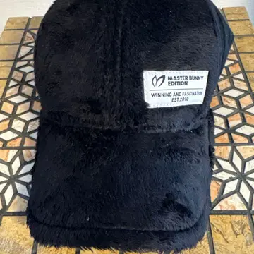 MASTER BUNNY EDITION 블랙 캡 FR