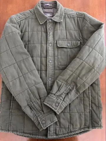 L.O.G.G. 퀼팅 자켓 올리브 그린