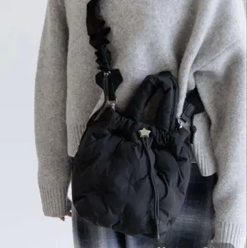 BAYFLOW 쿠션 숄더 퍼프 퀼트 백 택 포함 새상품 베이플로우