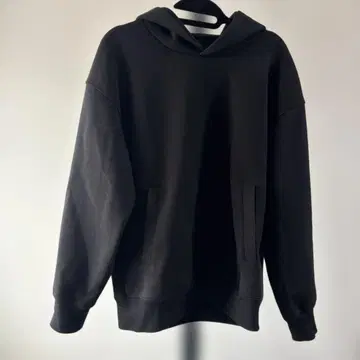 유니클로 c 후드티 블랙 s 사이즈