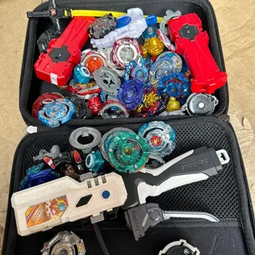 베이블레이드 세트 WBBA 로고 포함