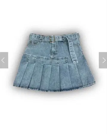 NevermindtheXU belt pleats denim skirt