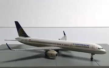 헬파 B757-200 콘티넨탈 N67134 다이캐스트제 도색 완료 완성품