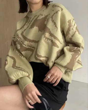 CAPRICIEUX LE'MAGE 마블 풀오버 카프리슈레마쥬