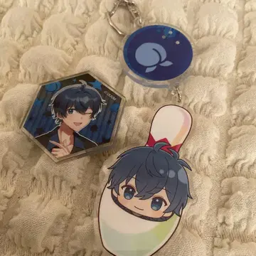 컬러풀 피치 나오키리 라운드원 콜라보 한정판 마그넷 키링