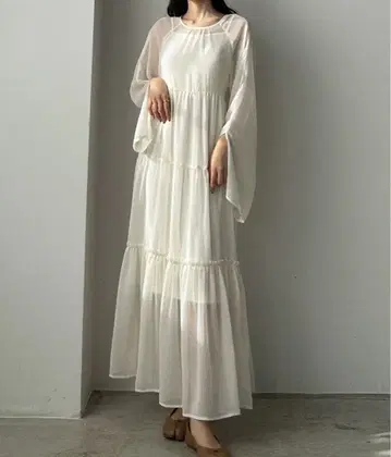 [ Louere / 루엘레 ] 시어 티어드 원피스