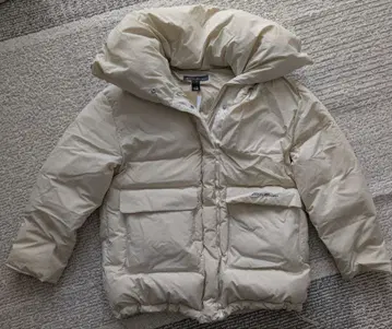 Eddie Bauer 후드 부착 다운 자켓 M 사이즈