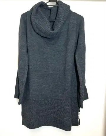 [택 포함 미사용 새상품] 트로아시스 오프 터틀 스웨터 그레이 니트