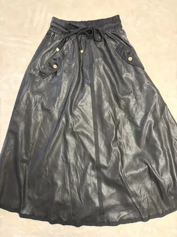 SCOT CLUB 메쉬 플레어 스커트 블랙 M 사이즈