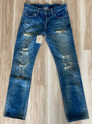 KURO 데미지 데님 29인치