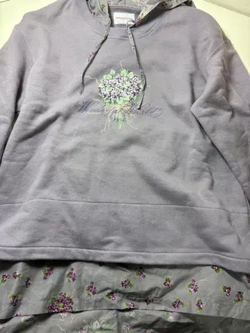 원더풀 월드 제비꽃 부케 후드 트레이닝복 라벤더 컬러