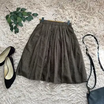 6946 차오패닉 플레어 스커트 [ F ] 카키/무릎 기장/스웨이드 느낌