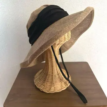 애프터눈 티 베이지와 블랙의 넓은 챙 햇