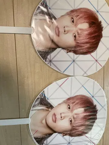 NEWS 2019 마스다 타카히사 부채 x 2