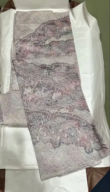 총시보리 호몬기 설륜길상화문