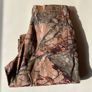 Wrangler 리얼트리 더블니 30 x 30