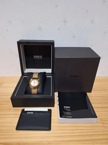 RADO 다이아스타 골드 라운드 페이스 시계 새상품급