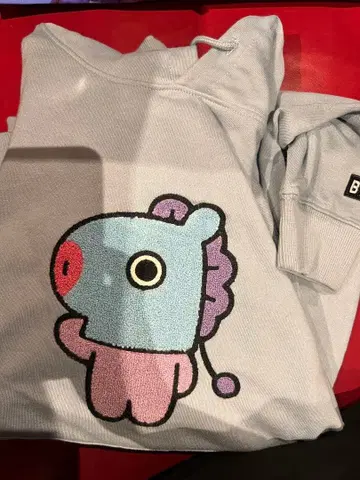 택 포함 새상품 BT21 자수 후드티 M 사이즈